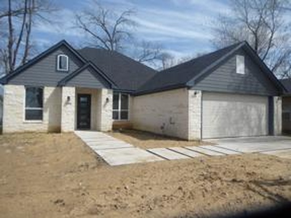 Image of 302 Little St