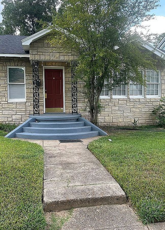 Photo of 550 Stephenson St