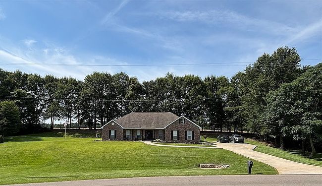 Photo of 207 Latigo Loop, Sumrall, MS