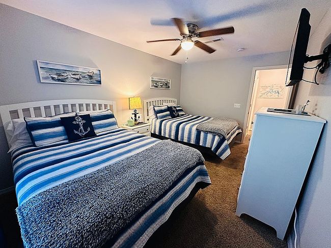 Photo of 1107 Rocky Shores Ter Building 7, Kimberling City, MO
