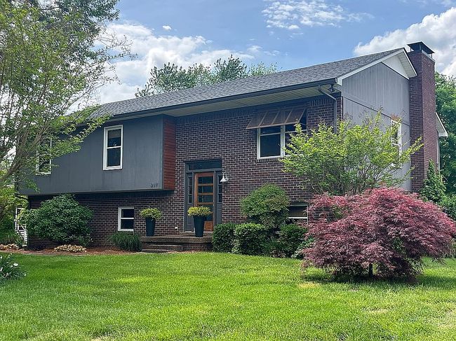 Image of 917 Wrenwood Dr