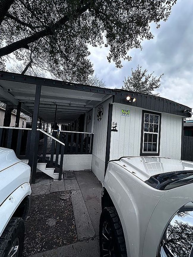Photo of 11932 Lake June Rd Trailer 54, Balch Springs, TX