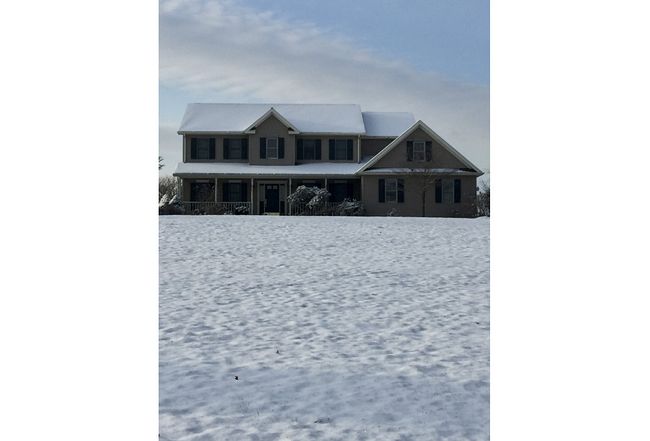 Preview of property located at 41 Oak Leaf Ln