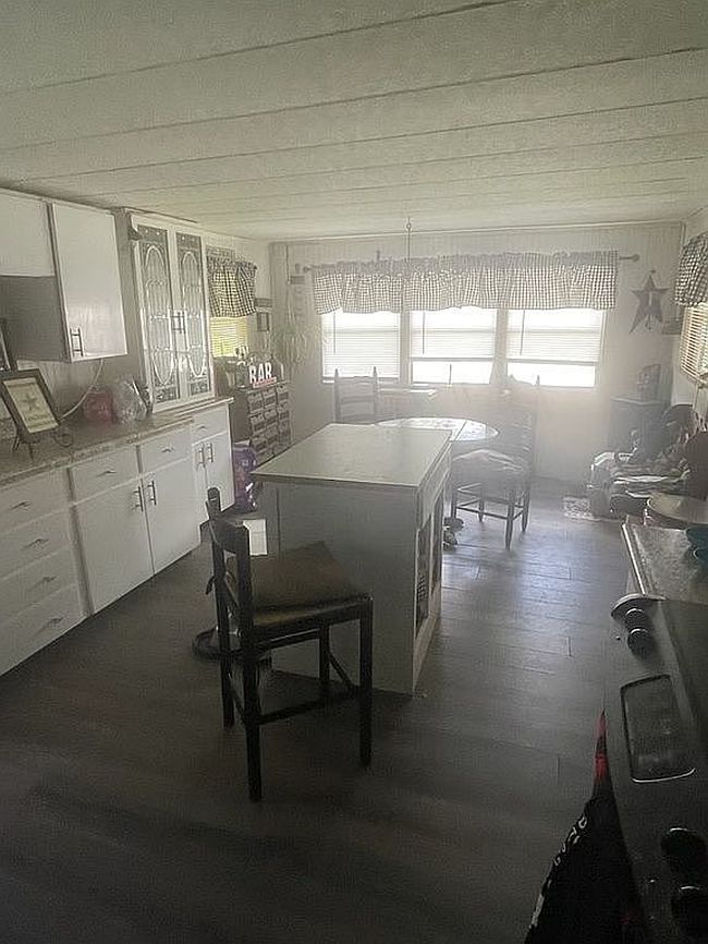 Photo of 5611 Bayshore Rd, Palmetto, FL