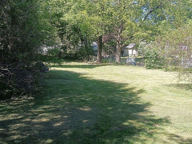 Image of 204 E Walnut St