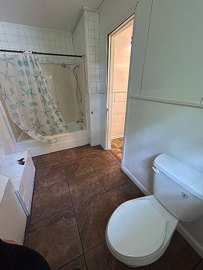 Image of 2809 Church St