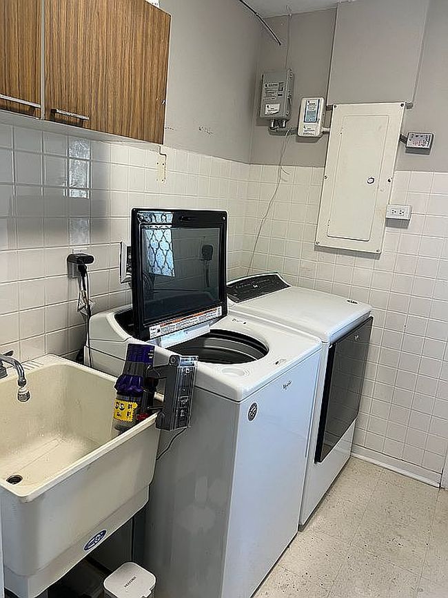 Preview of property located at 14590 Sw 81st Ave