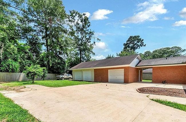 Image of 5130 William Carey Dr