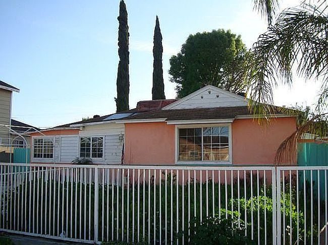Photo of 6670 Aura Ave, Reseda, CA
