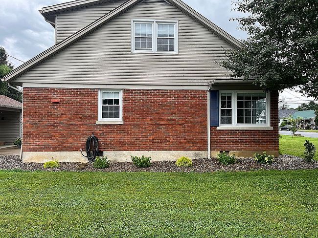 Photo of 171 W High St, Lebanon, KY