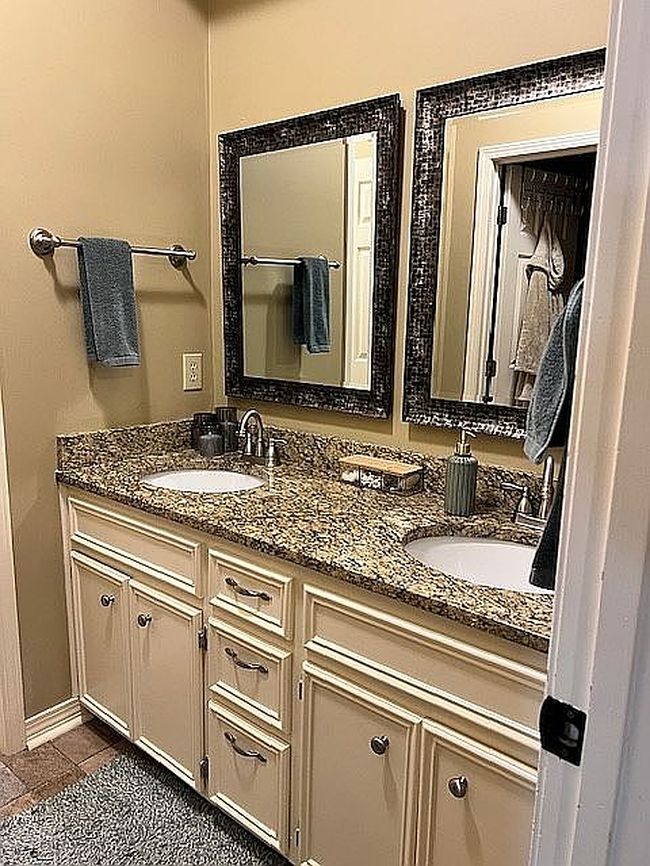 Image of 324 Sagewood Dr