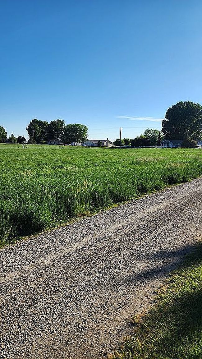 Photo of 1245 N 1100 E, Shelley, ID