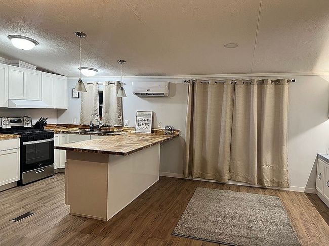 Photo of 107 Jenner Trl, Devils Lake, ND