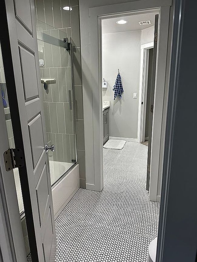 Image of 2417 Forest Glen Dr