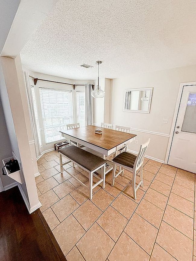 Preview of property located at 113 Heather Pl