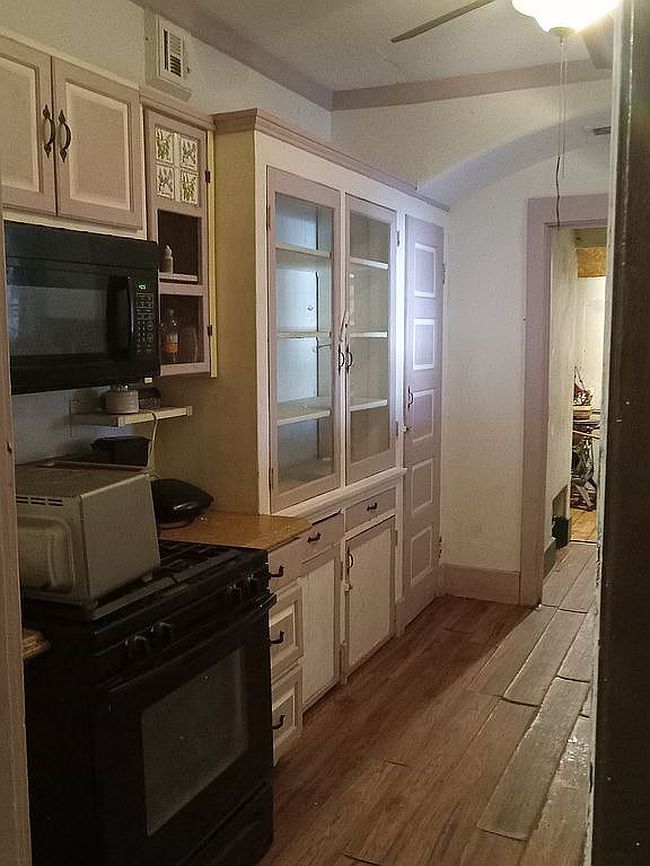 Preview of property located at 83040 Magnolia Ave