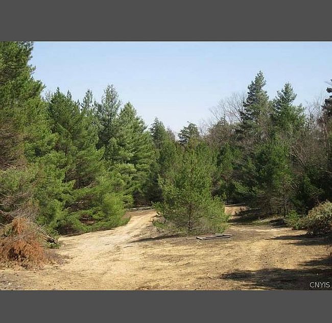 Photo of 260 Barrett Rd, Winthrop, NY