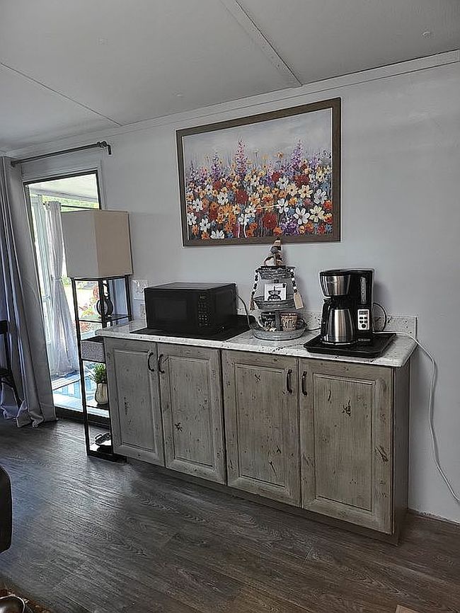 Photo of 8433 Tree Creeper Pl, Riverview, FL