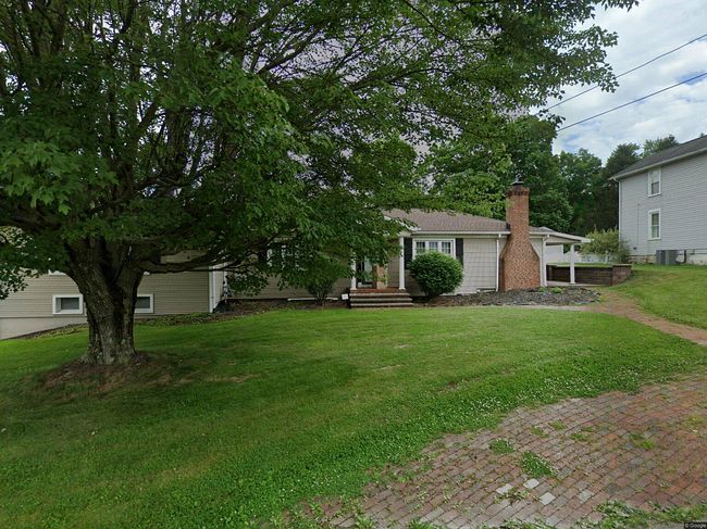 Photo of 304 Washington Ave, New Galilee, PA