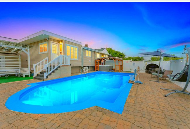 Preview of property located at 14 Jerome Pl