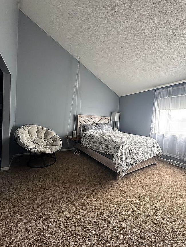 Image of 2551 W Village Dr