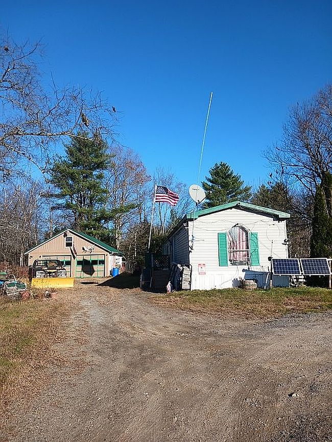 Photo of 153 Collins Rd