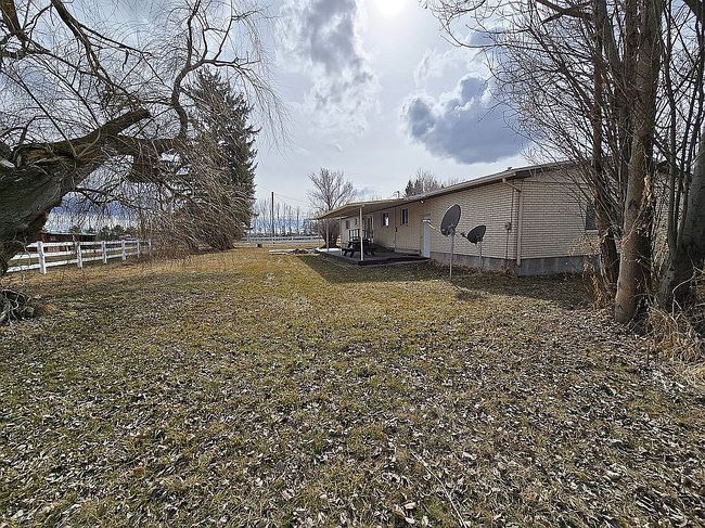 Image of 183 N 300 W