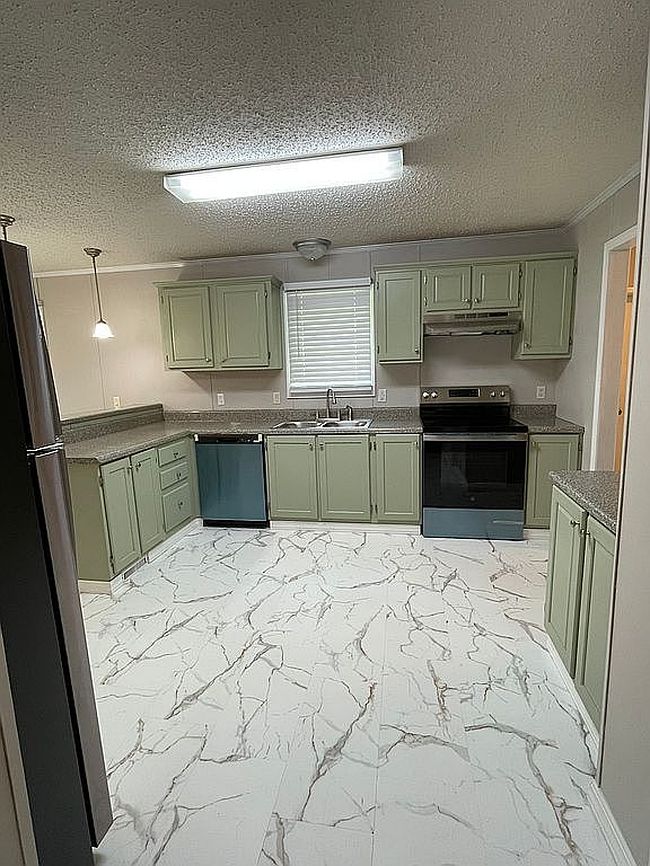 Photo of 3237 Alldredge Ln, Moody, AL
