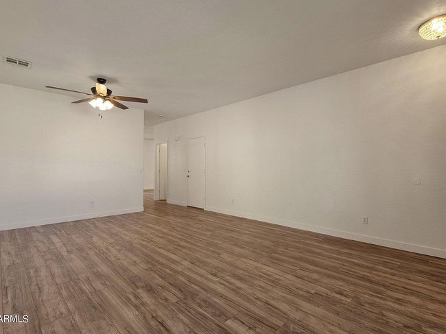 Additional photo 3 of property located at 103 E Palomino Way