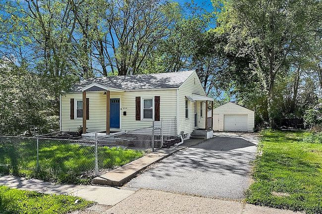 Image of 2714 College Ave