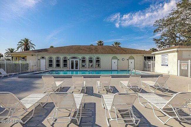 Image of 1219 Thomas Dr #166