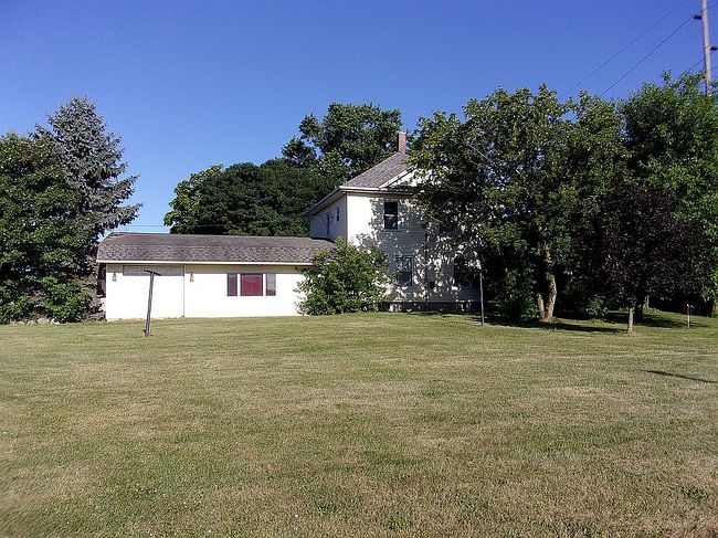 Image of 1687 W Auburn Dr