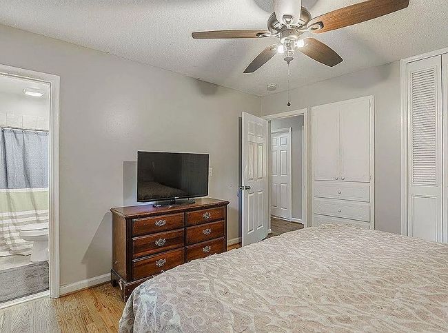 Image of 2126 Rolling Hills Rd