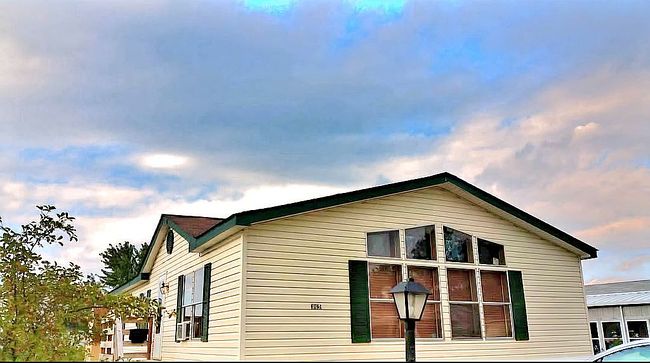 Image of 3829 Mapleview Trl