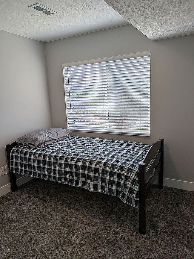 Image of 81 S T St