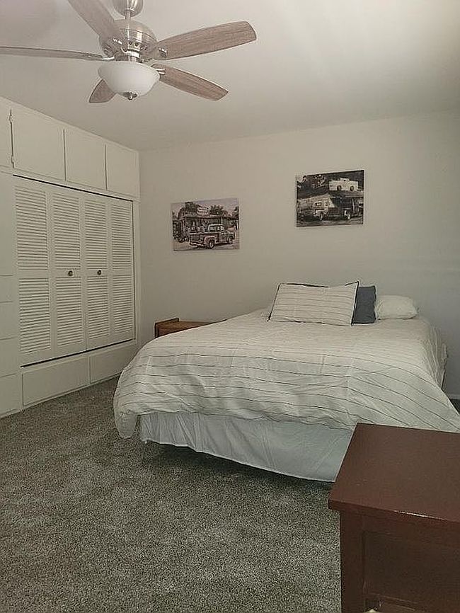 Image of 10810 W Brookside Dr