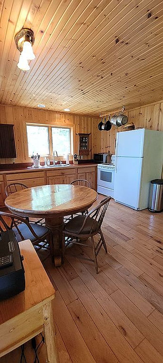Photo of 7689 Pells Island Dr, Pellston, MI