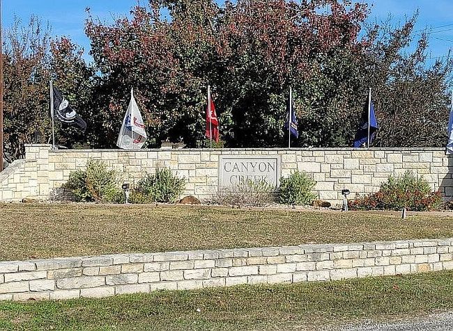 Photo of 5604 Van Horn Dr, Granbury, TX