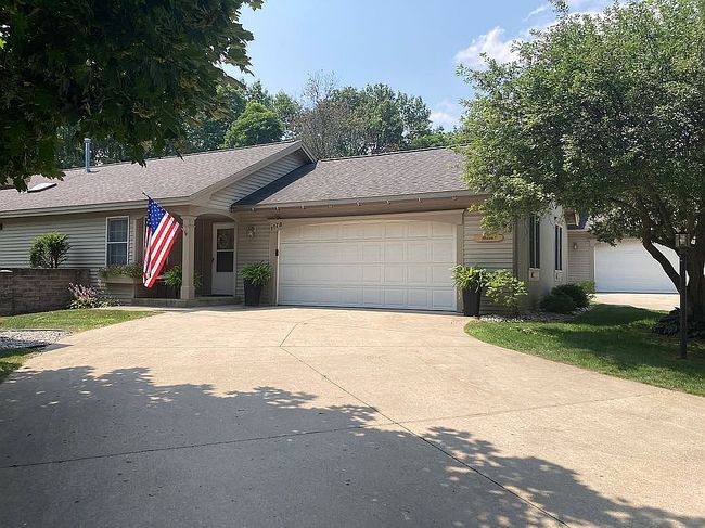 Photo of 1178 Hemingway Ln