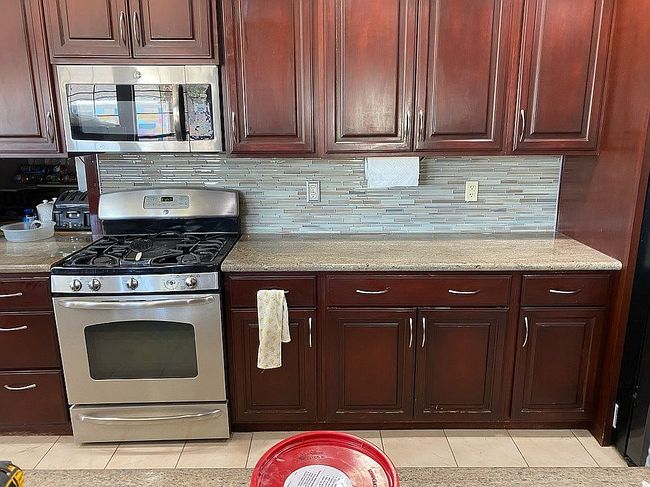 Photo of 1727 Cherokee Ln, Las Vegas, NV