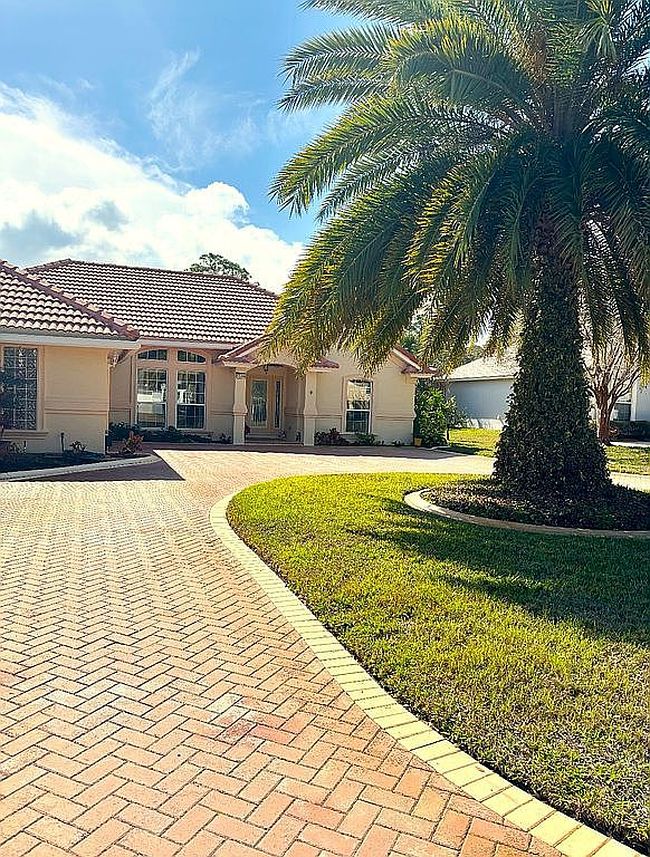 Image of 5500 Cypress Links Blvd
