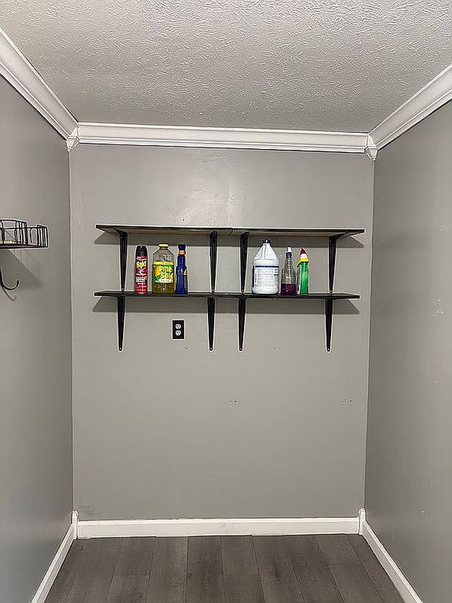 Image of 4983 Rosehaven Dr