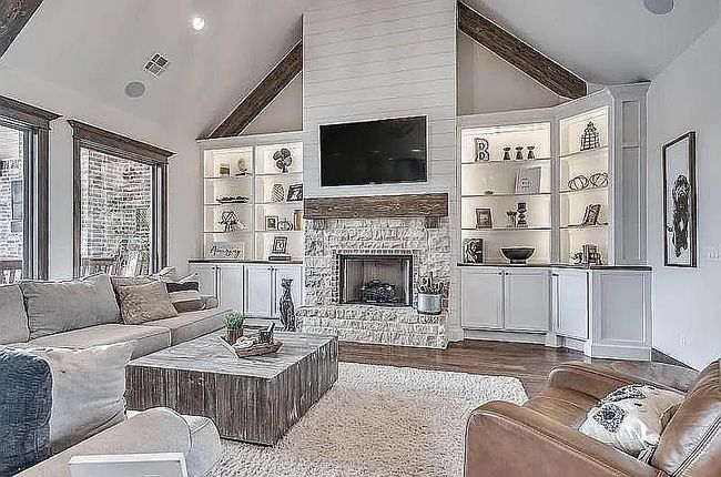 Additional photo 2 of property located at 11020 Jonah Dr