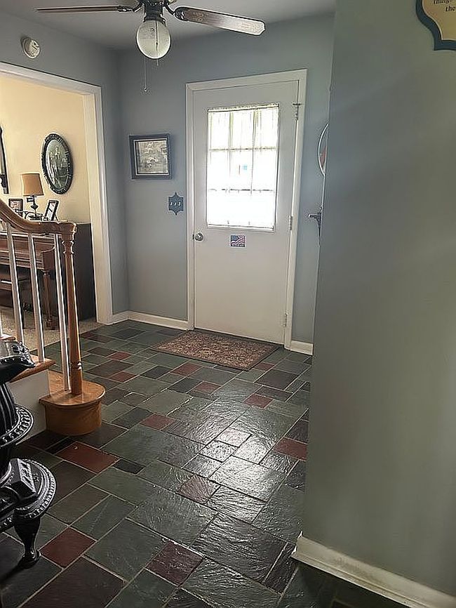 Photo of 561 Blue Mountain Rd, Fredericksburg, PA