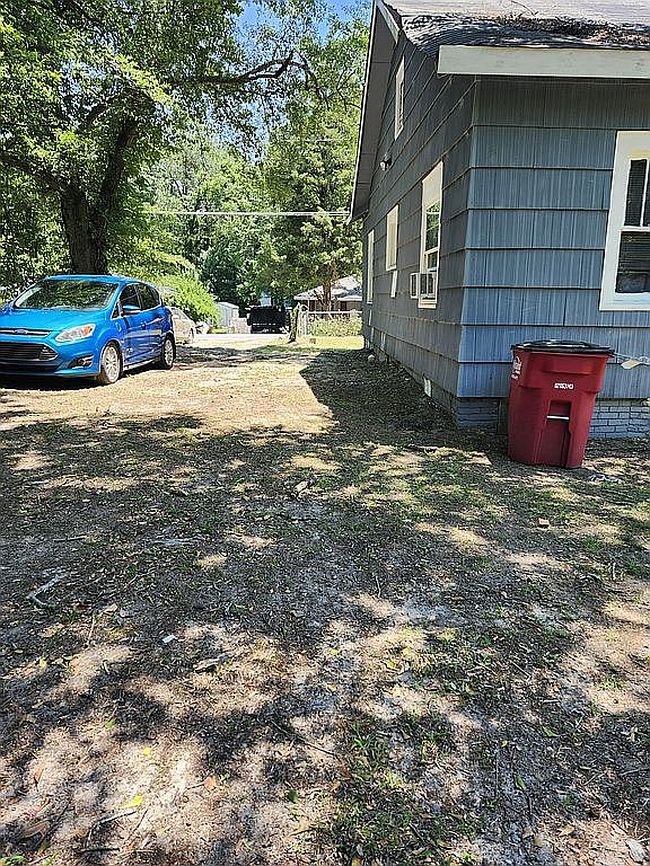 Image of 870 Sunnydale Dr