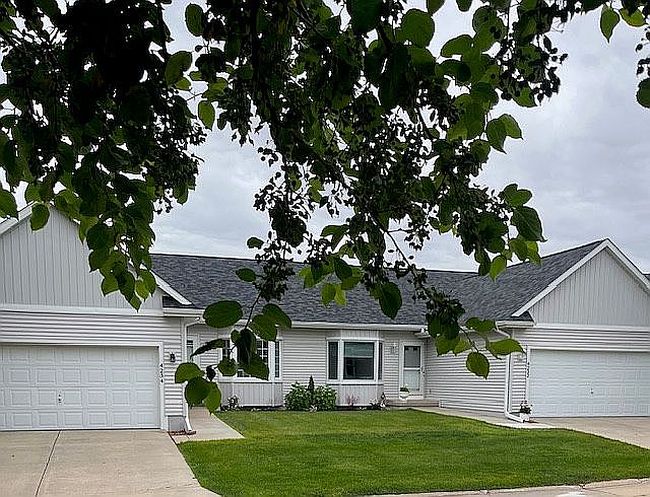Photo of 4232 Eisenhower Ct, Ames, IA