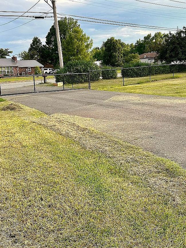 Additional photo 3 of property located at 3900 Chandler Rd