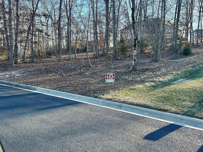 Image of 108 Pinehurst Ct