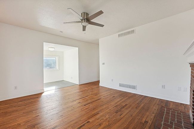 Photo of 2481 Osceola Ave, Columbus, OH