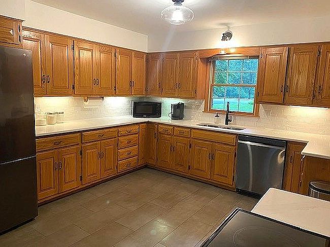 Image of 3101 Arrowhead Dr